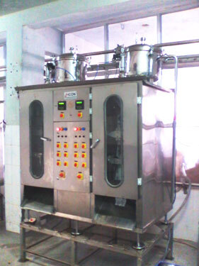 Milk / Butter Milk And Curd Packing Machineries - Automatic Grade: Automatic