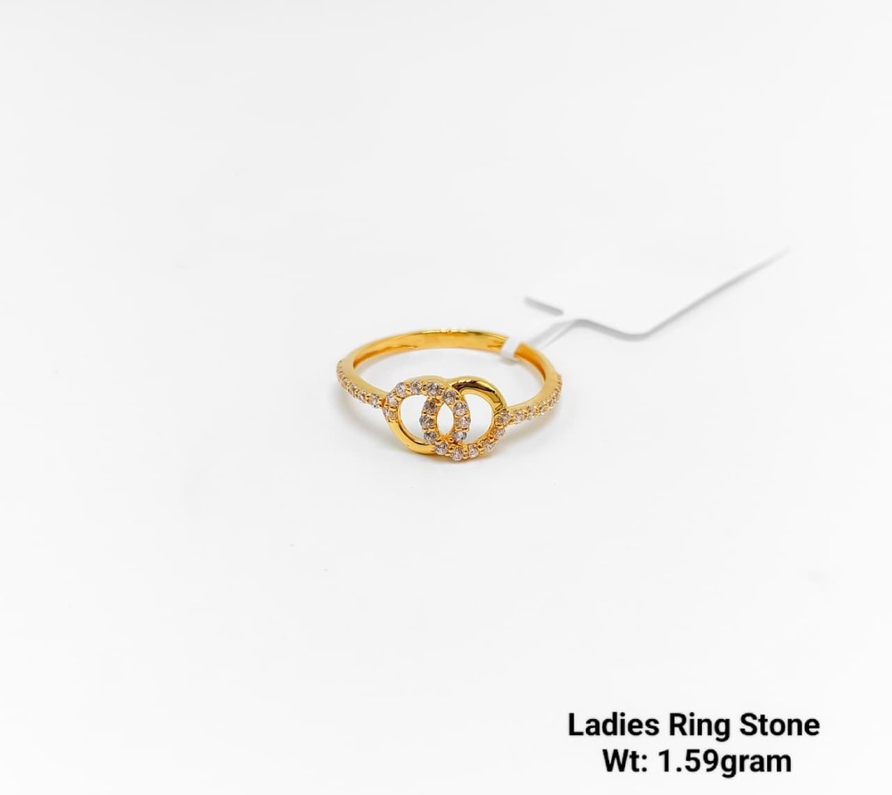 92% Gold Ladies Ring Stone