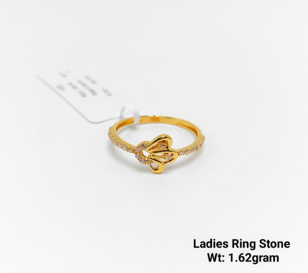 92% Gold Ladies Ring Stone