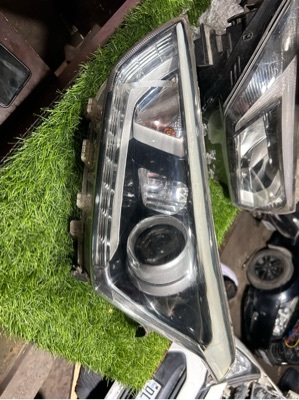Hyundai Creta Projecter Drl Headlight - Body Material: Pvc