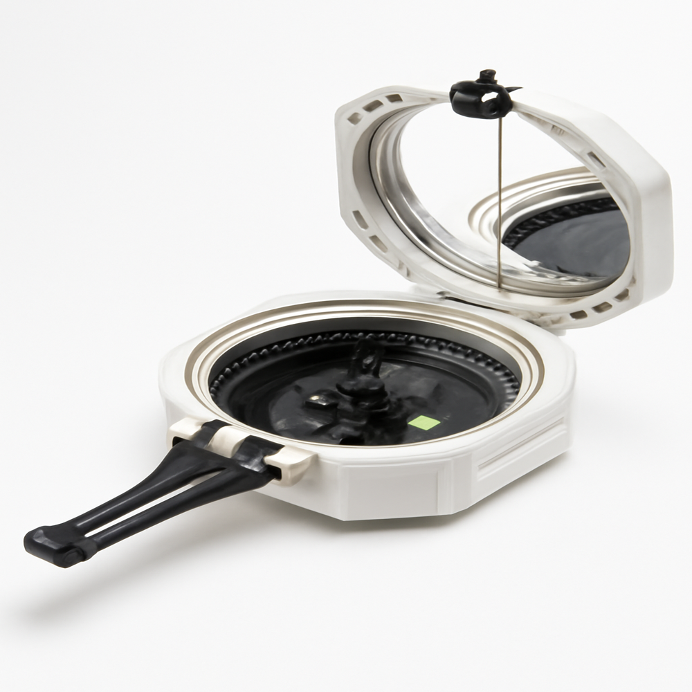 Brunton Compass - Accuracy: 0.5 Â°C