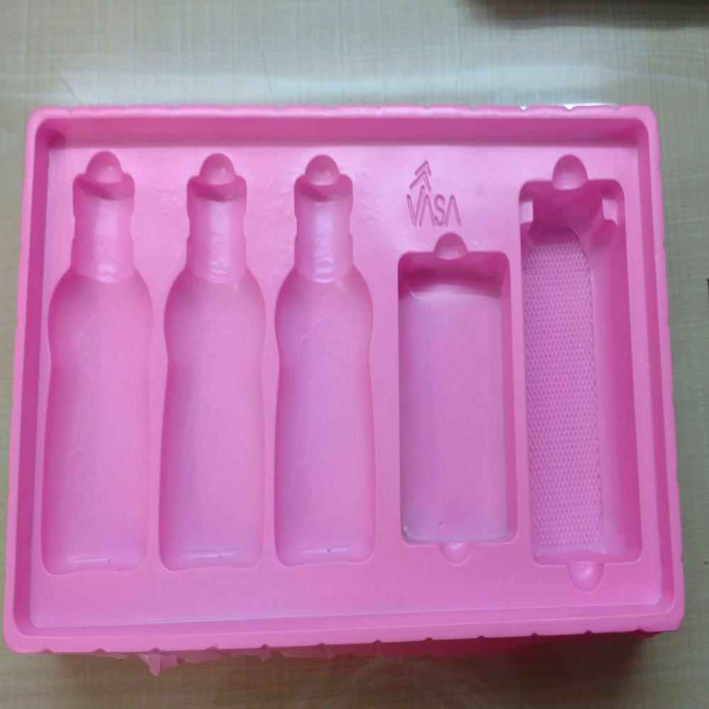 Plastic Tray - Color: Multi Colour