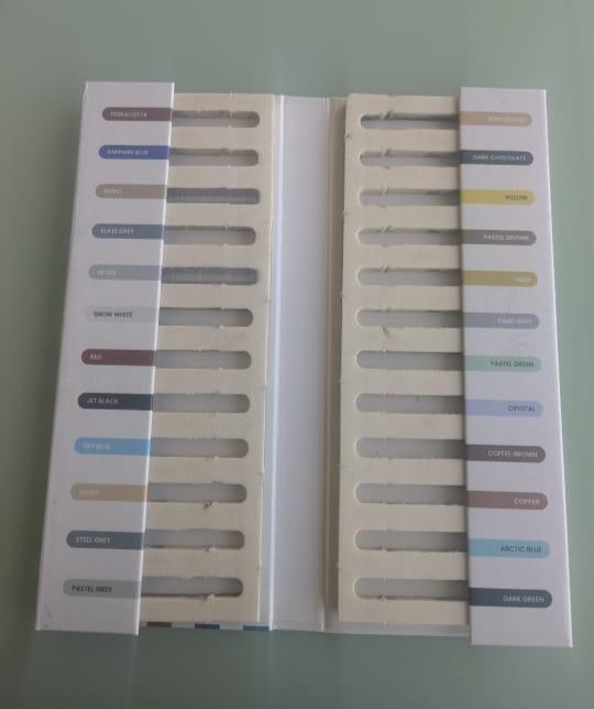 Hips Display Panel - Design: Plain