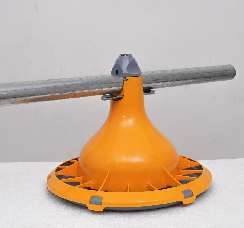 Pan Feeder - Color: Yellow