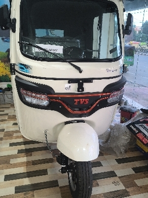 Piaggio Ape Auto Rickshaw - Input Voltage: 480 Volt (V)