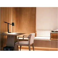 Custom Boutique Hotel Room Furniture Wooden King Bed Hotel Bedroom Sets