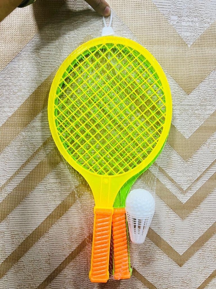 Plastic Racquet Set - Color: Multicolor