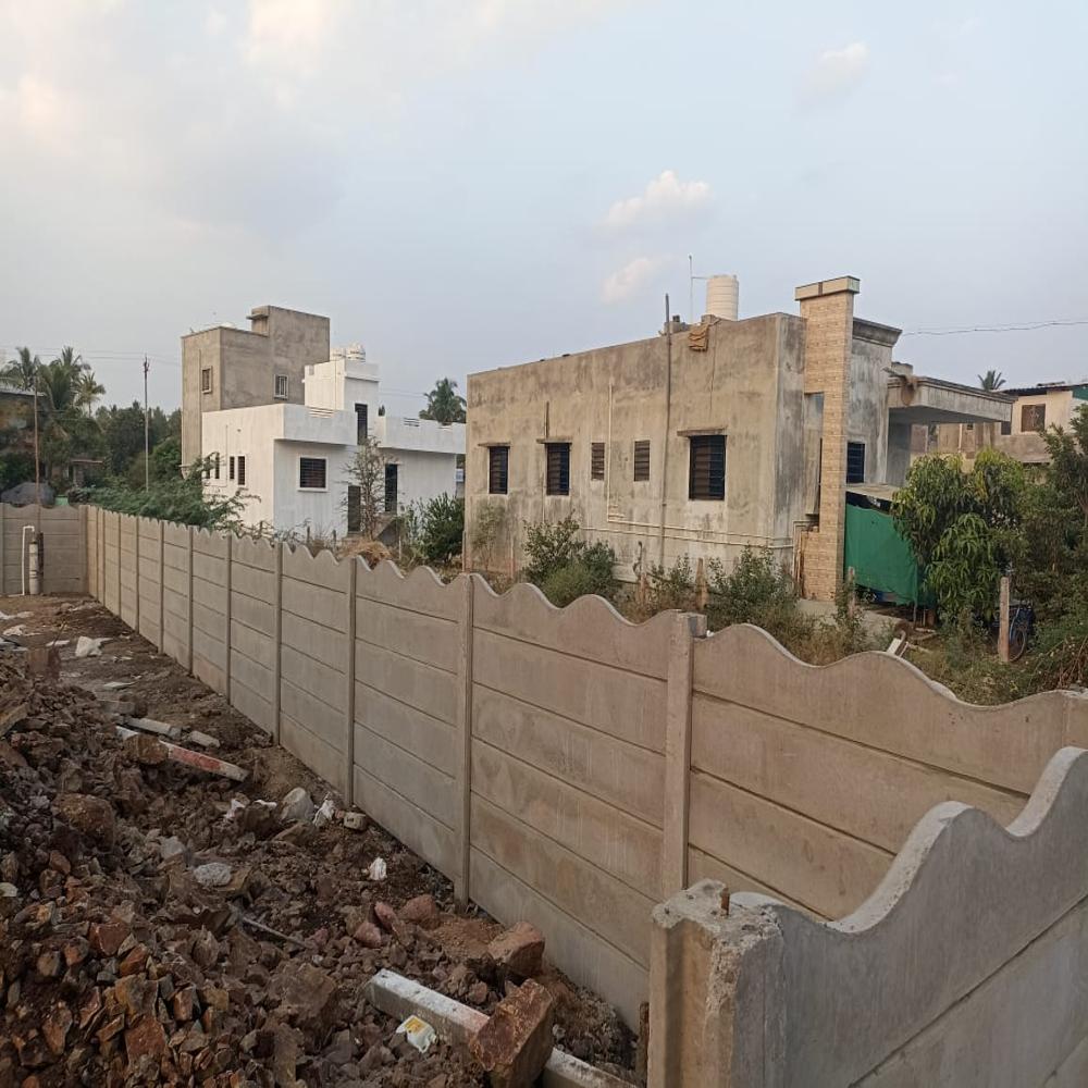 Solar Project Boundary Wall - Rcc Material, Rectangular Shape, Square Fit Surface | Ideal For House Usage Applications