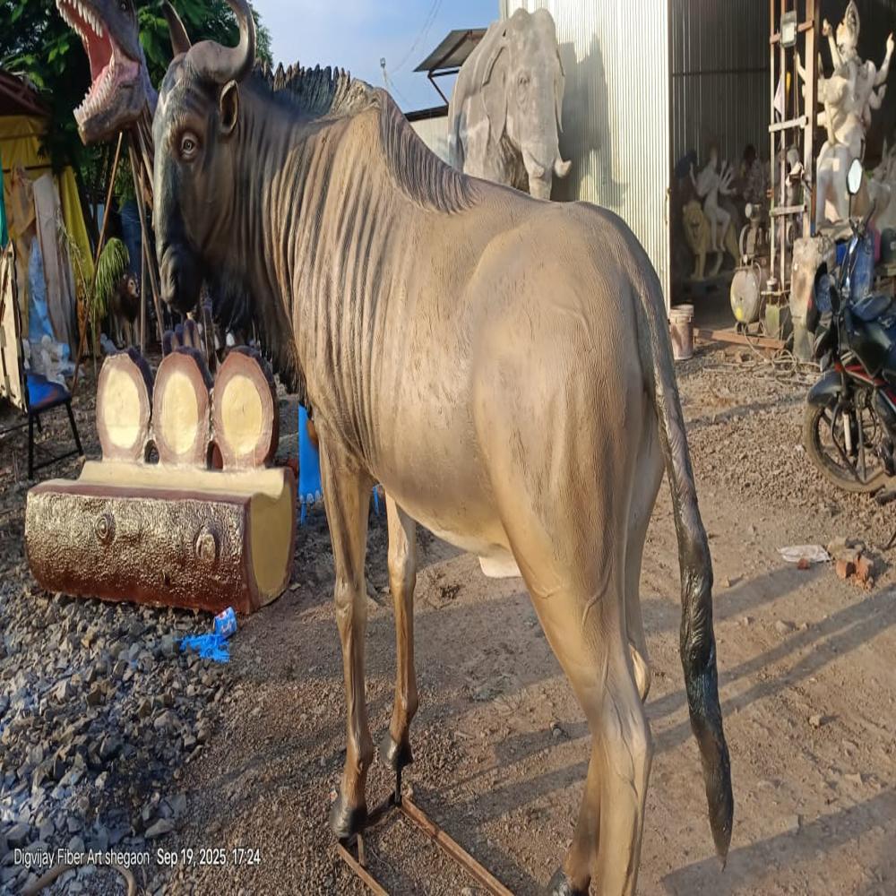 Fiber Wildebees Statue - Color: Multy