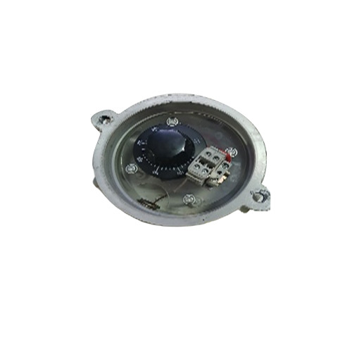 30A Flp Thermostat - Color: Silver
