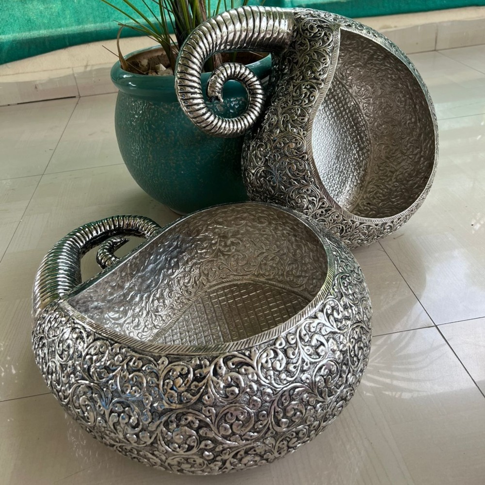 14 Inch Giant Mango Urli - Color: Silver