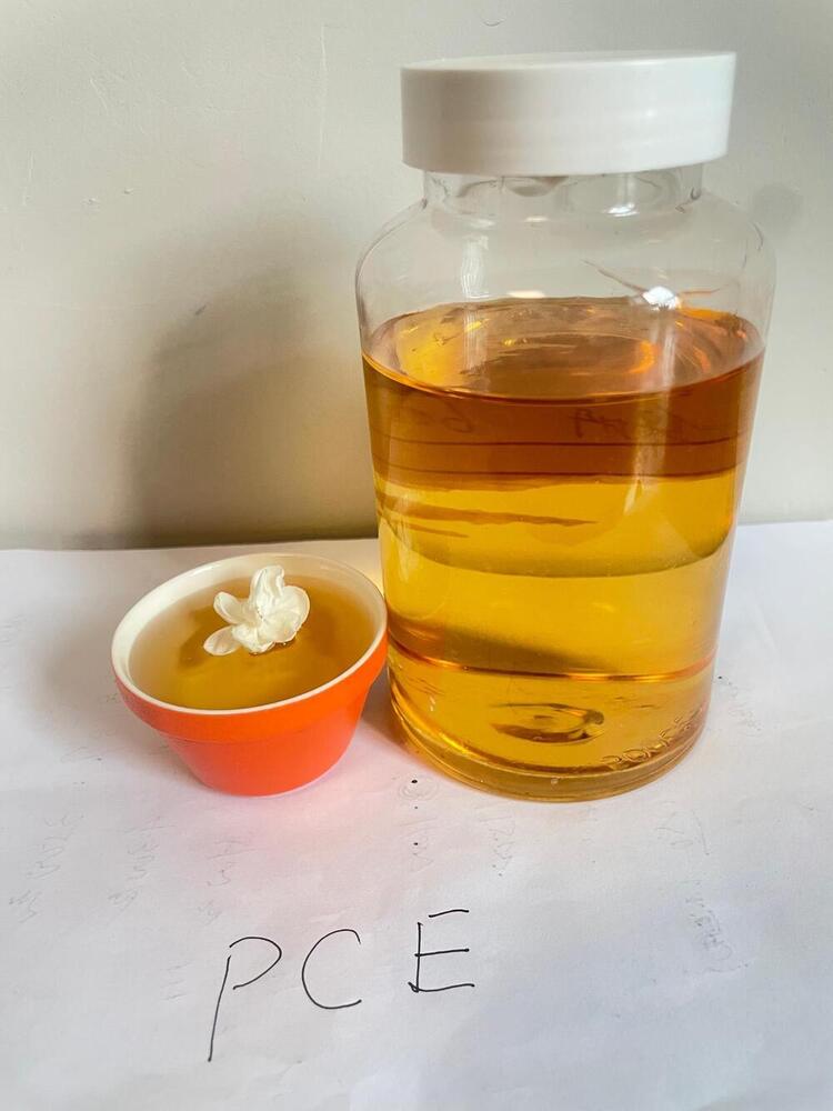 poly carboxylic acid water reducing agent