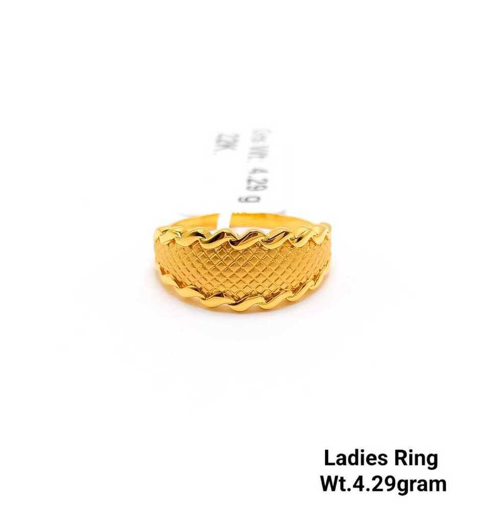 92% Gold Ladies Ring