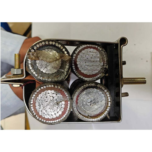 Quadrafoilcleat  Of Panduit Type Ss316