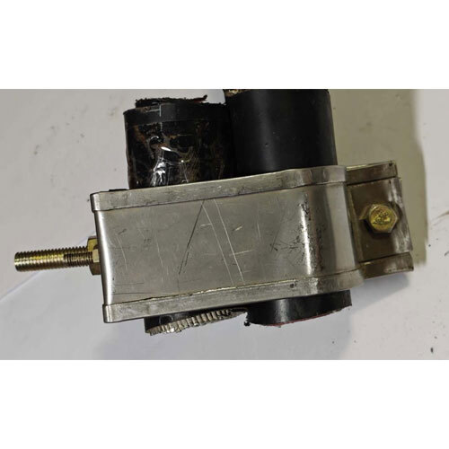 Quadrafoilcleat Of Panduit Type Ss316 - Color: Black