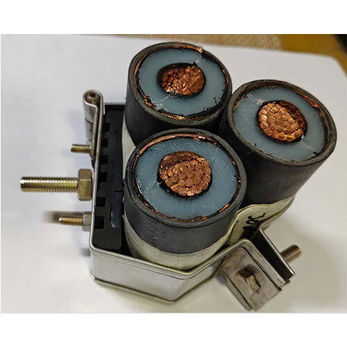 Single And Trefoil Cleat Of Panduit Type Ss316