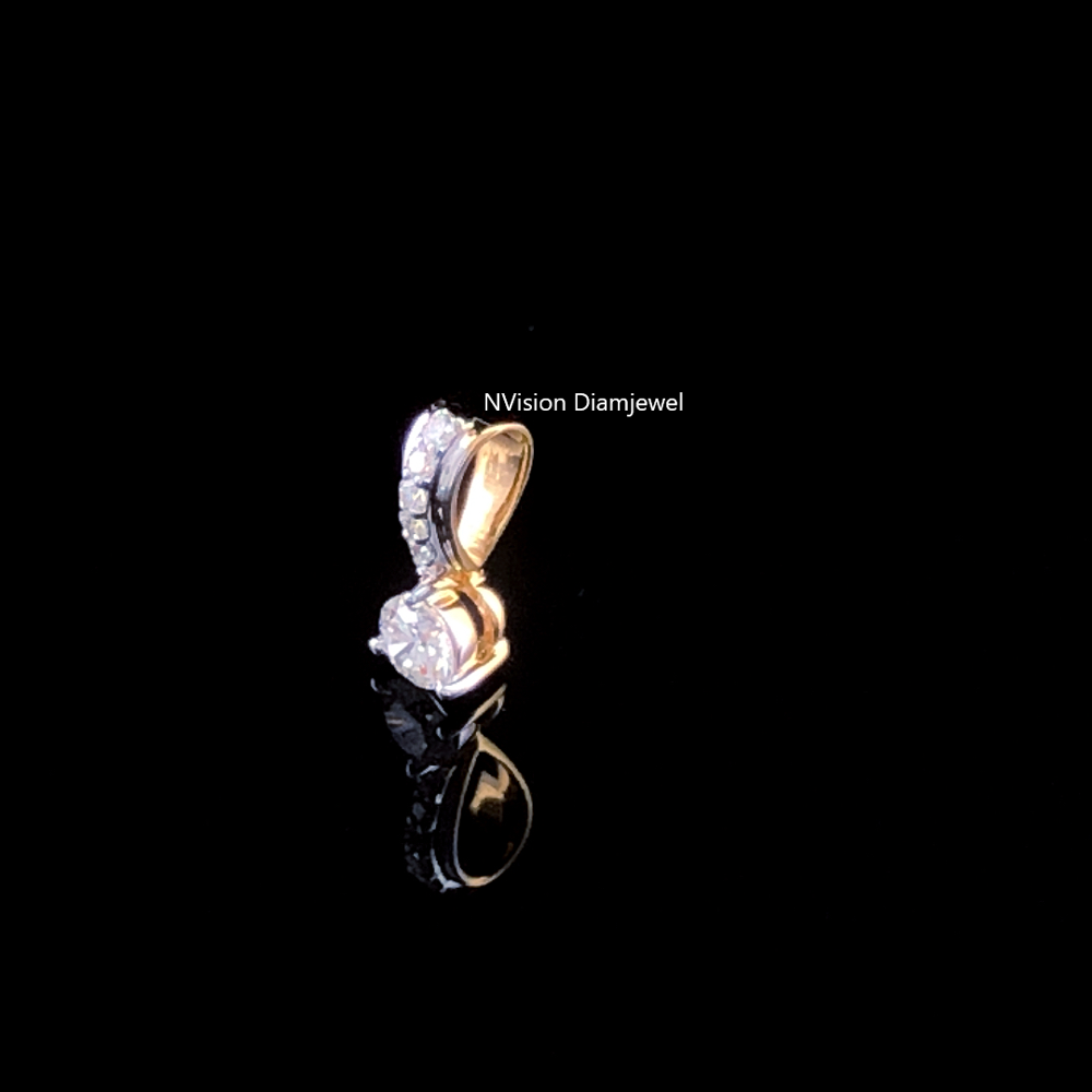 Shine Bright With Our Stunning Solitaire Diamond pendant