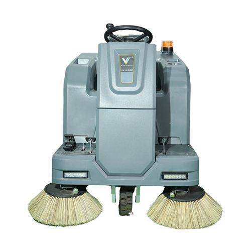 Voot Vs 100 R Bp Ride-On Sweeper - Capacity: 90 Ltr