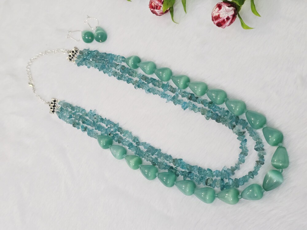 Monalisa Stone Necklace - Design: Modern