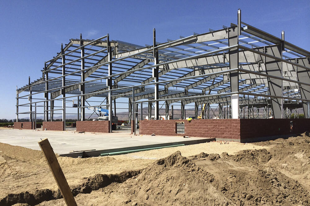Industrial Pre Engineered Steel Building Structure