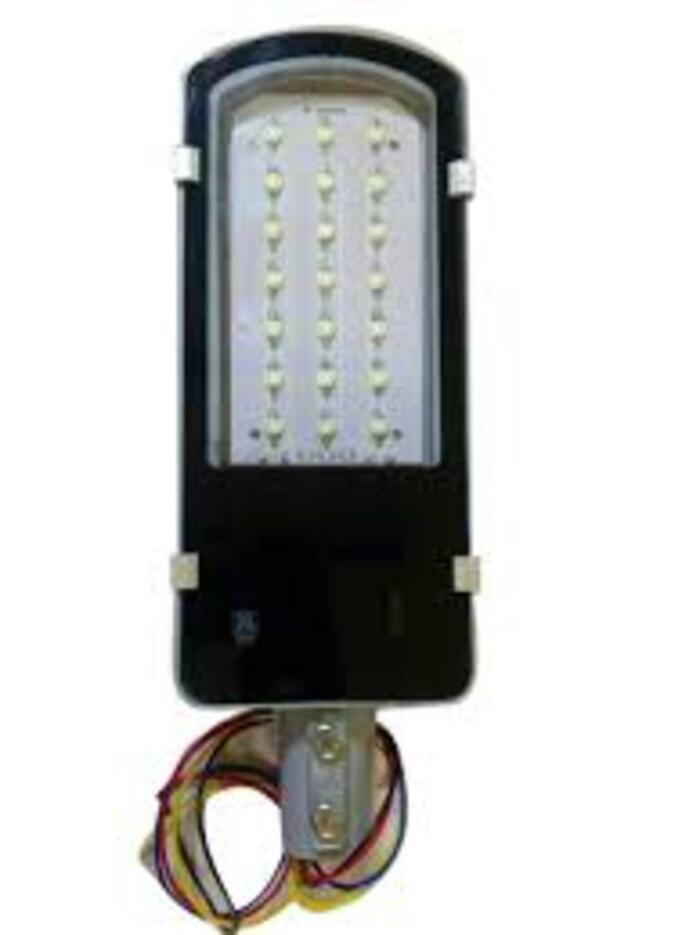 330 Watt Solar Street Light - Application: Industrial