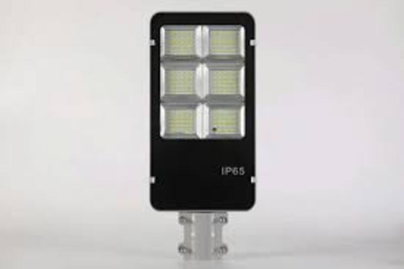 330 Watt Solar Street Light - Application: Industrial
