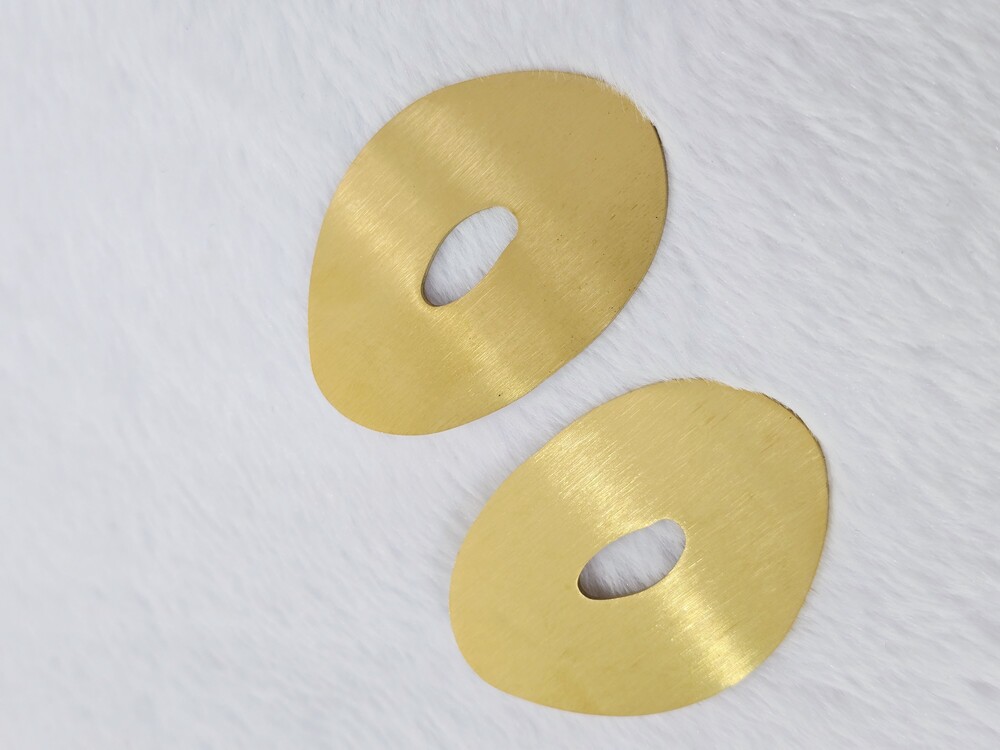 Western Earrings - Color: White