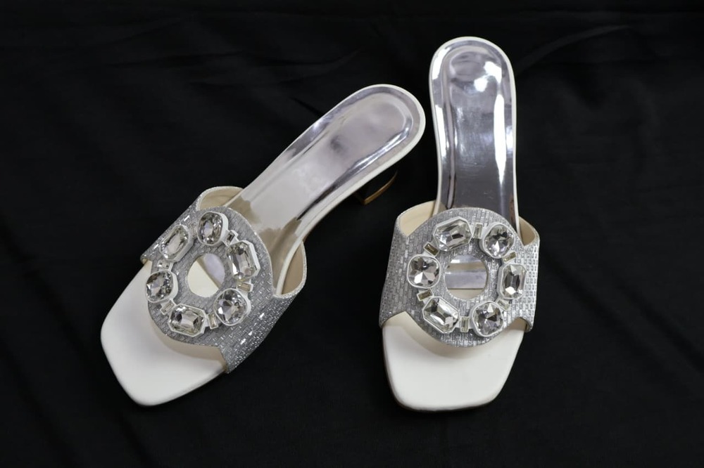 TPR Sole Loose Hill Sandal