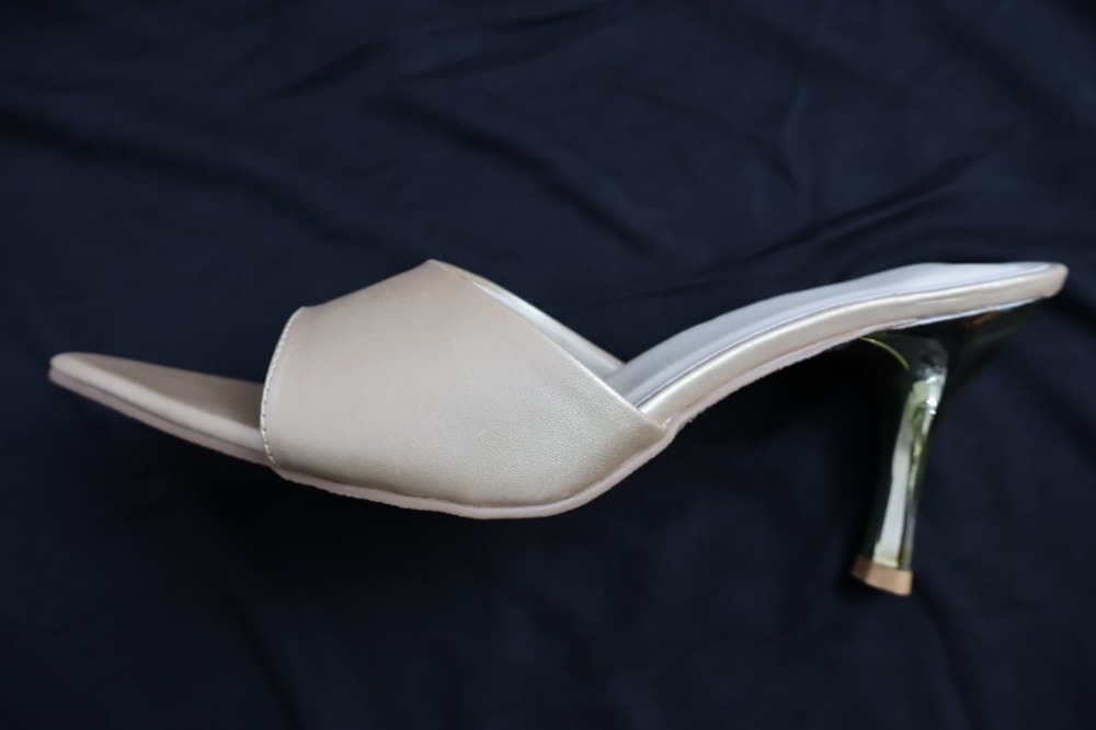 Upper Panja Loose Heel Sandal