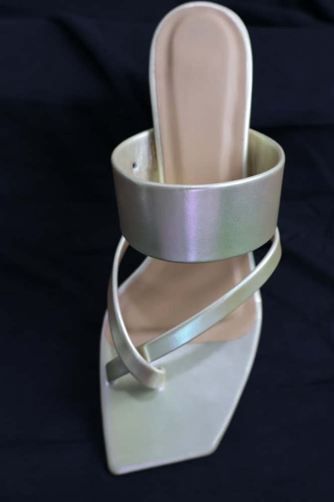 Upper Cross China Material Loose Hill Sandal