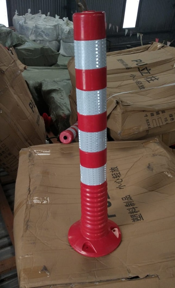 Spring Post - Pvc Material, Height 750-900 Mm, Weight 0.5-3 Kg | High Visibility Red/orange, Flexible Design, Easy Manual Installation