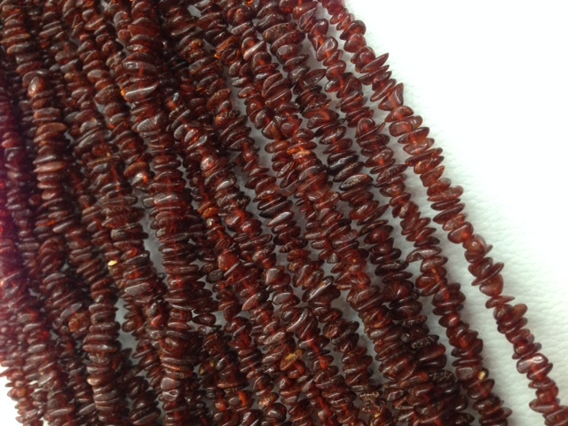 Amber Dark Tumbled Chips Necklaces