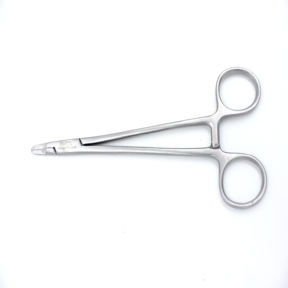 Ryder Needle Holder 8 Inch - Features: Fine Serrated Tips