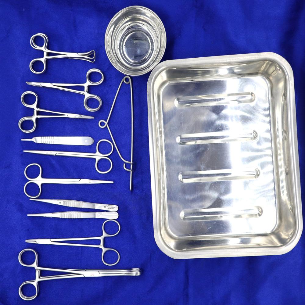 Cut Down And Venous Access Set - Material: Steel