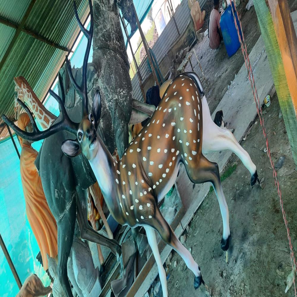 Fiber Mail Deer Statue - Color: Natural