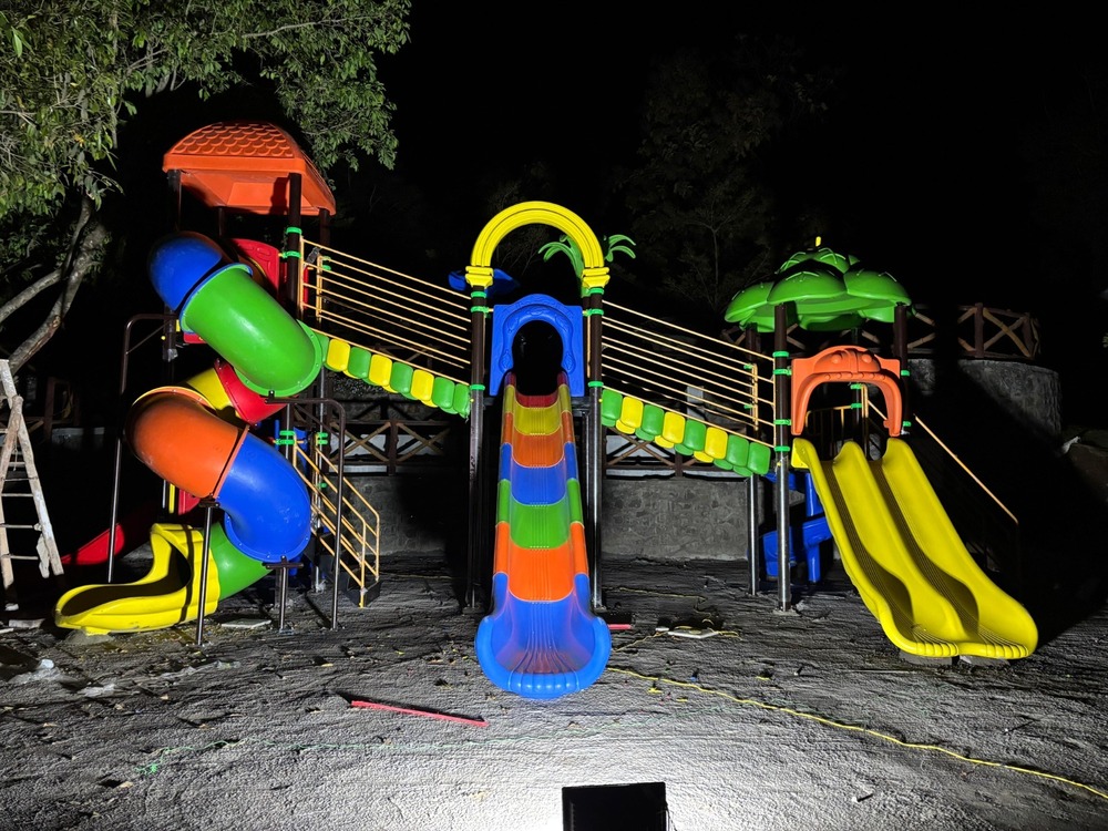 Kids Three Unit Multiplay Station - Color: Multicolor