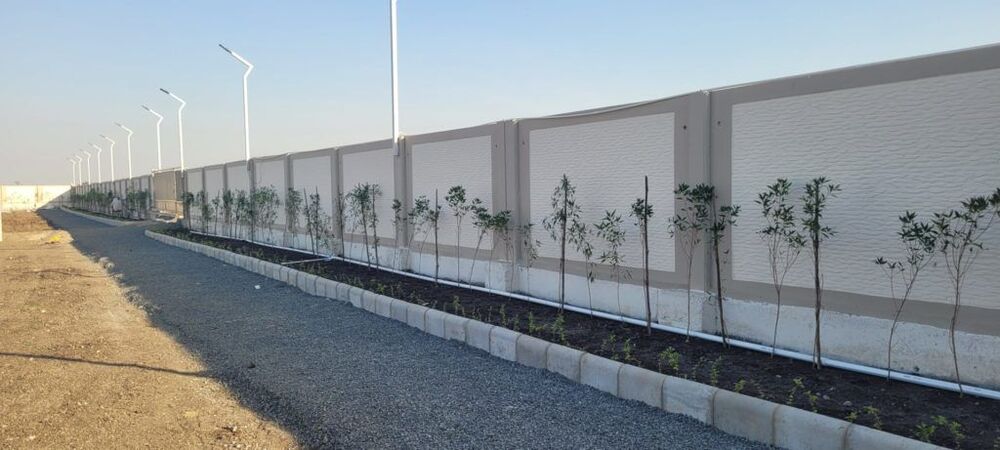 Designed Single Panel Heavy Duty Prestressed Precast Compound Wall - Feature: Waterproof