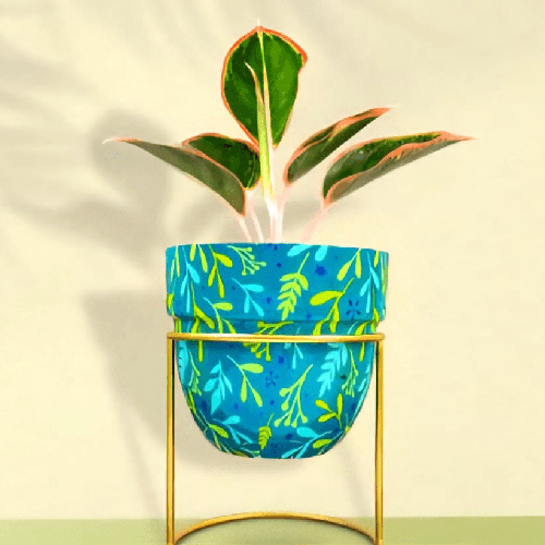 Decorative Metal Planter - Color: Golden