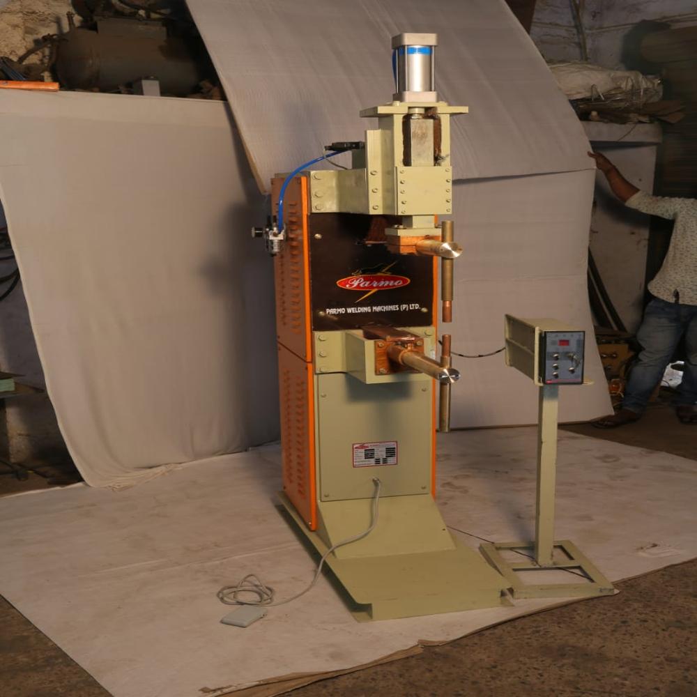Parmo 25 Kva Pneumatic Spot Welding Machine - Mild Steel, 25000 Amp Output, 240-440 V, Automatic, 150 Kg Weight, Easy Installation