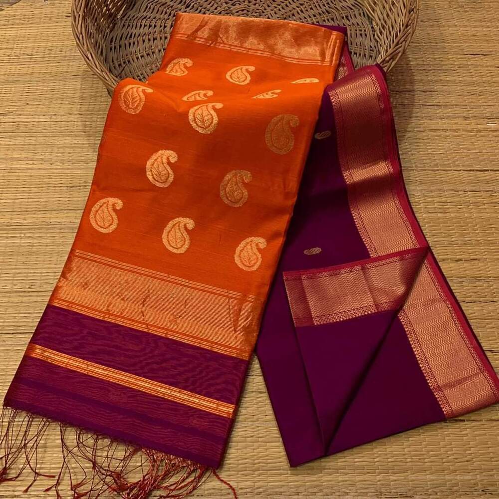 Ladies Cotton Silk Maheswari Saree With Blouse Piece - Color: Red