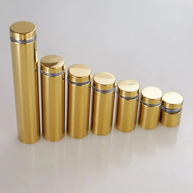 Glass Stud - Design: Modern