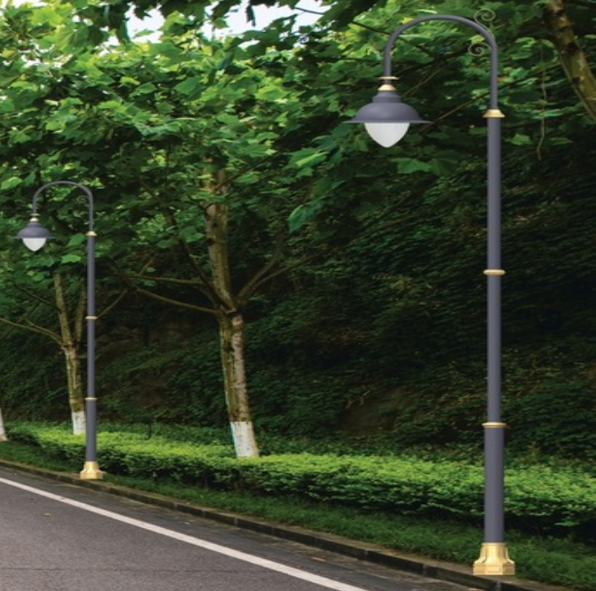 Decorative Cast Iron Single Arm Bracket - Application: Garden