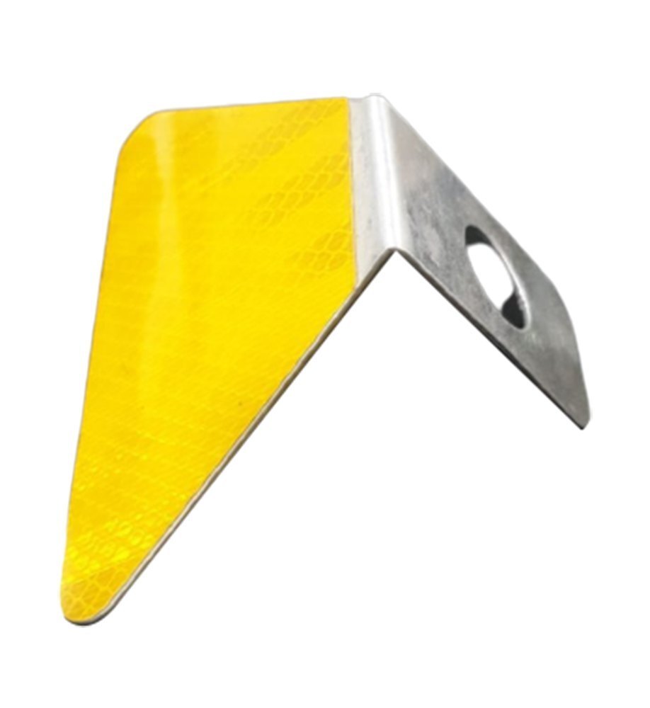 Guardrail Reflector
