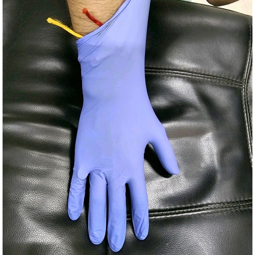 5 Gm Blue Nitrile Examination Glove