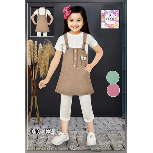 Girls Dungarees Rangrover Collection With Leggings Pants - Age Group: 1 To Years 3