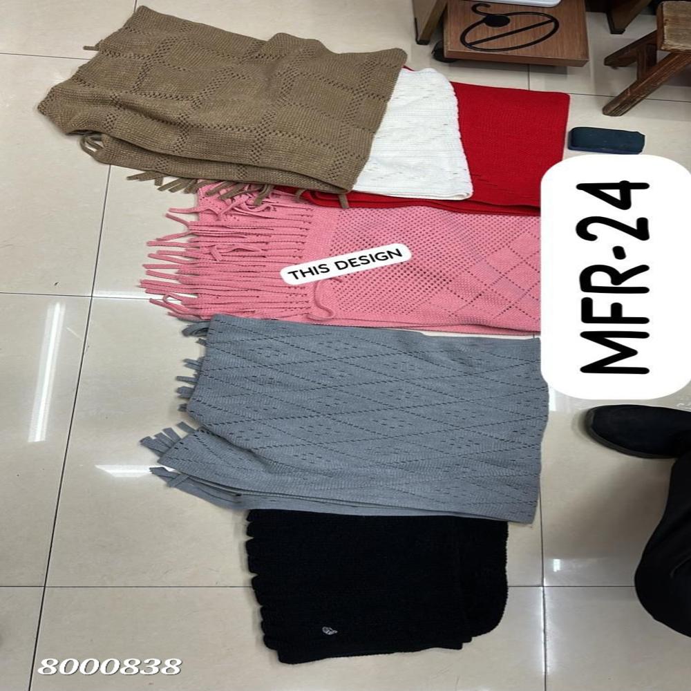 WOMEN MUFFLER