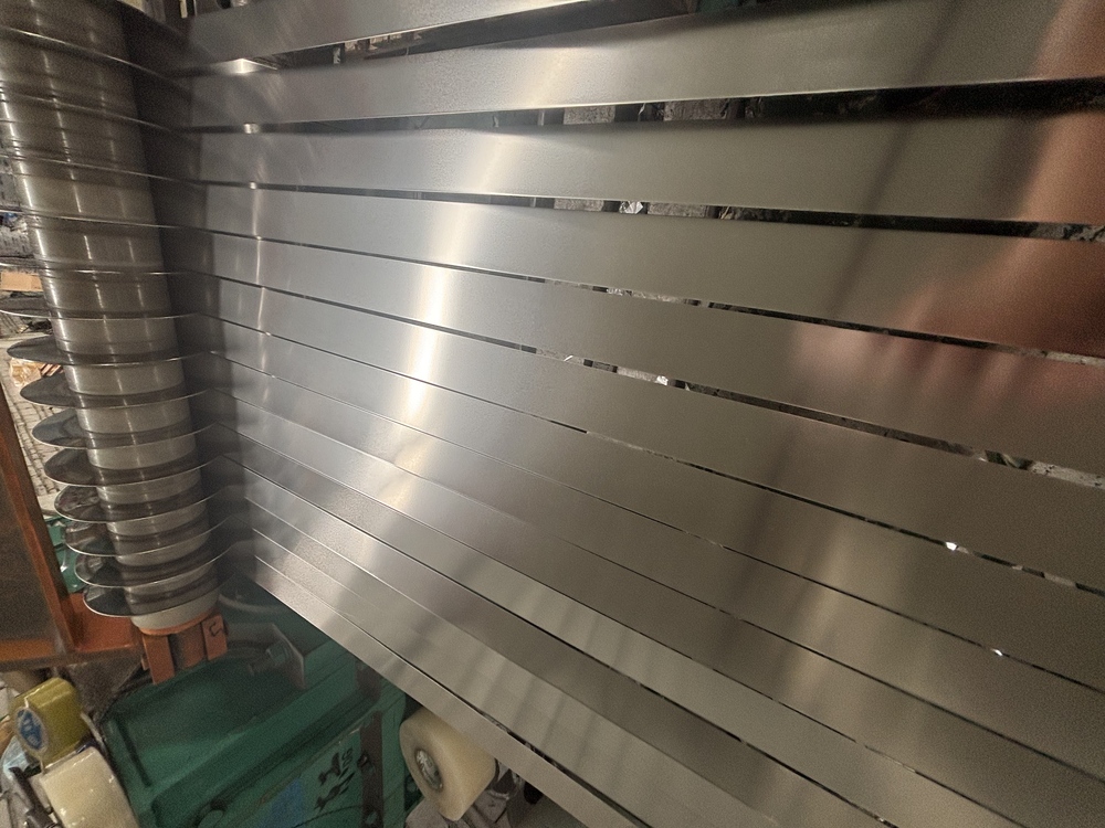 2B Finish Straps - Application: Construction