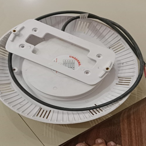 Hammett-  Under Water Light