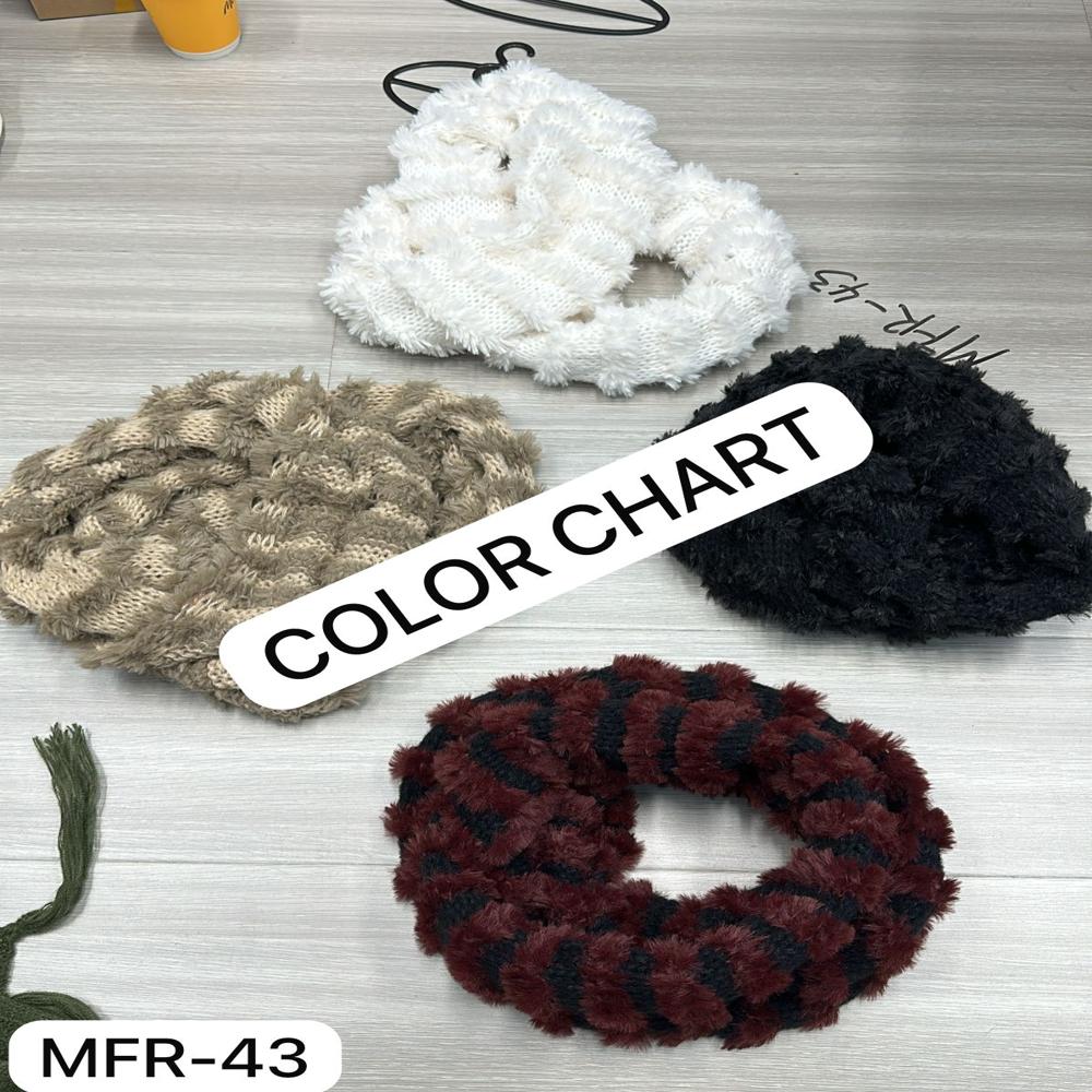 WOOLEN MUFFLER