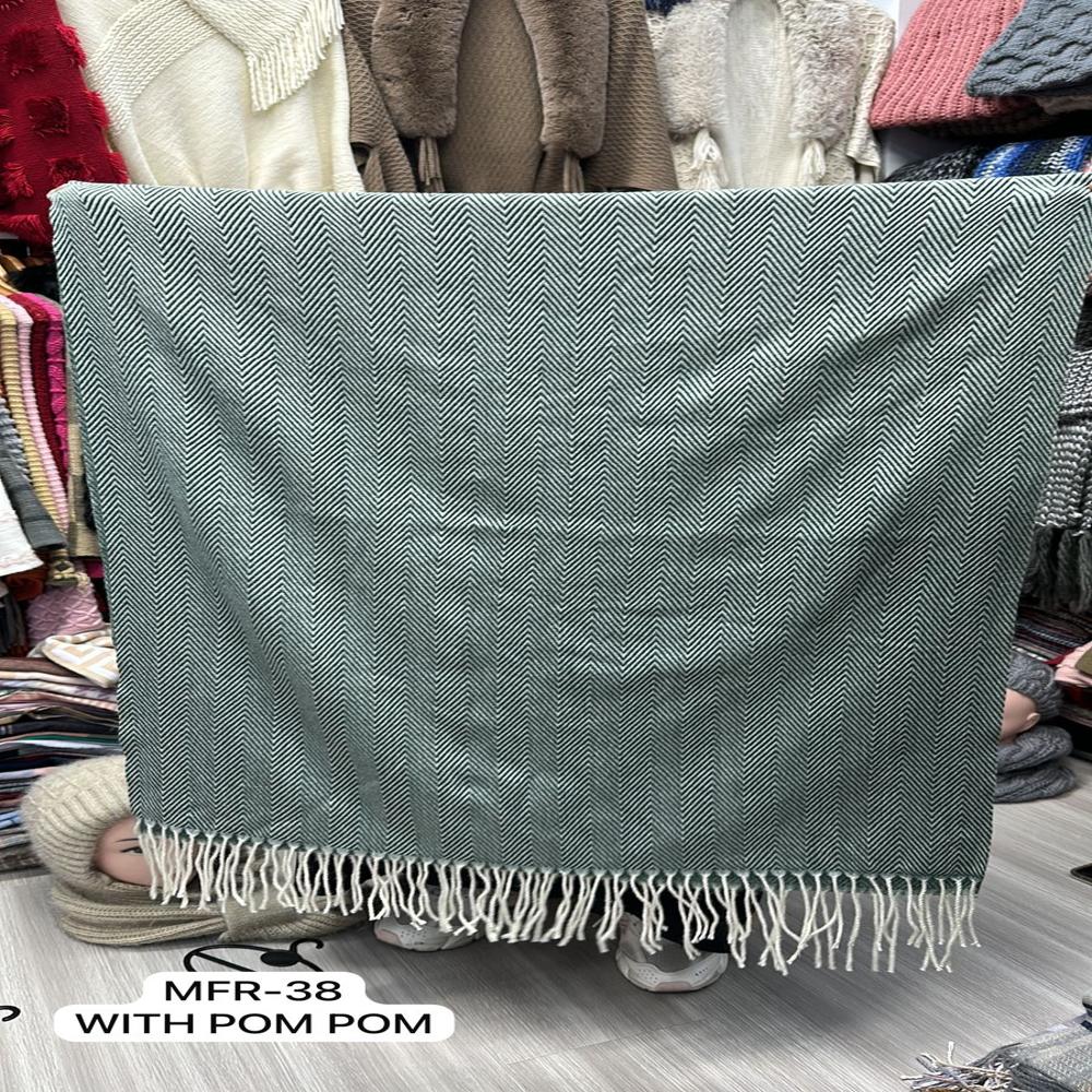 WOOLEN STOLE